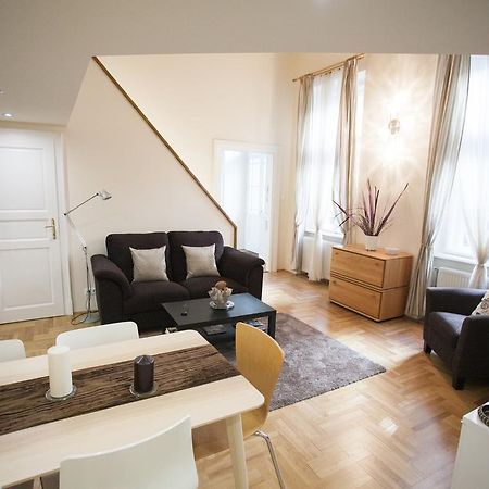 Agora Apartment Budapest Kültér fotó