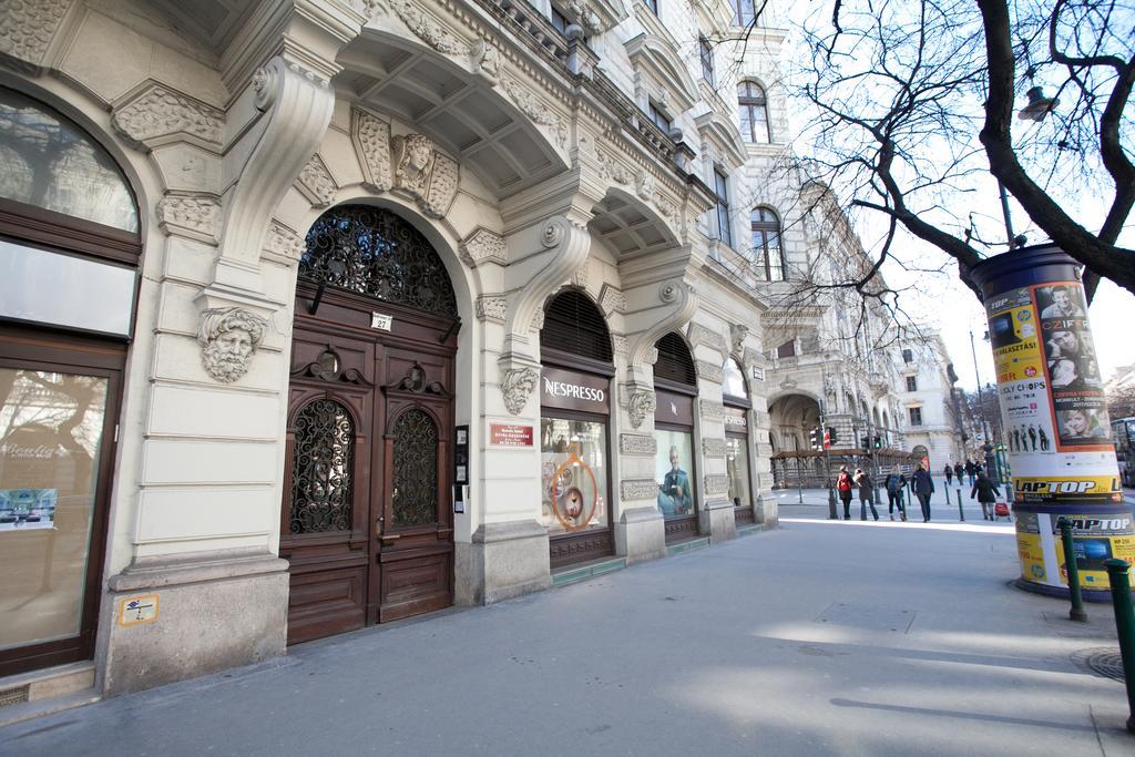 Agora Apartment Budapest Kültér fotó
